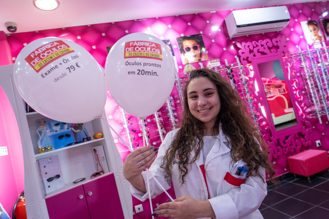 Na nossa ótica de criança, os óculos dos mais pequenos ficam prontos em 20 minutos!