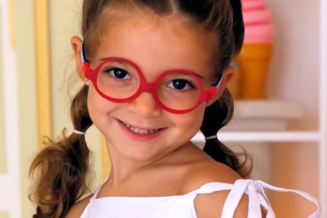 Os óculos para meninas da Fisher Price vão encantar miúdos e graúdos!