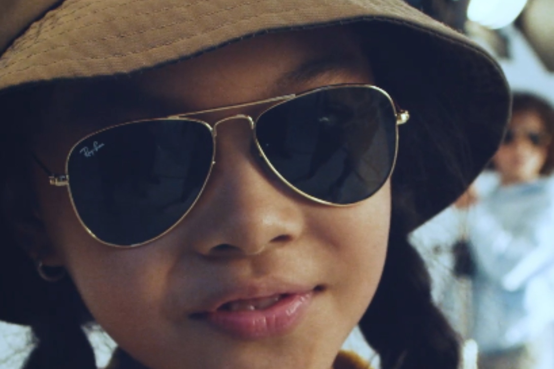 O seu filho é fã da Ray-Ban? O melhor é visitar a nossa ótica!